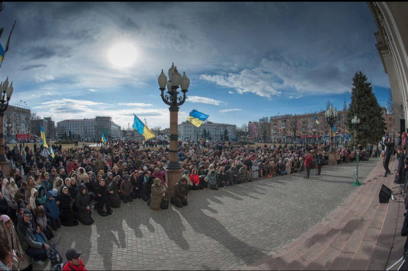 Сім принципів молитви за Україну