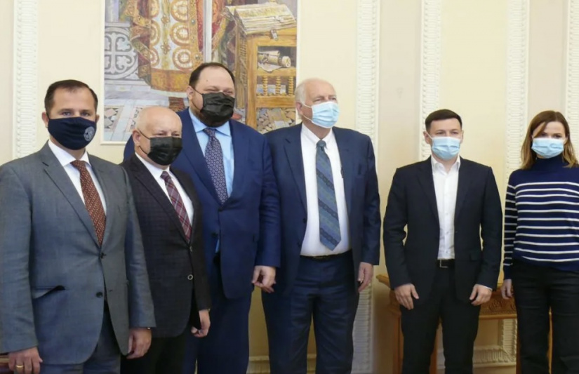 Молитовні сніданки в Українi – на другому місці у світі