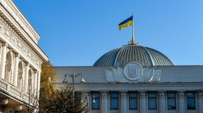 Верховна Рада планує проголосувати за законопроєкт про легалізацію марихуани та канабісу, прикриваючись турботою про військових