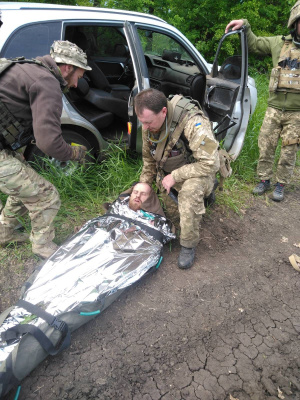 Чудовий порятунок: два дні з важким пораненням, без питної води і їжі