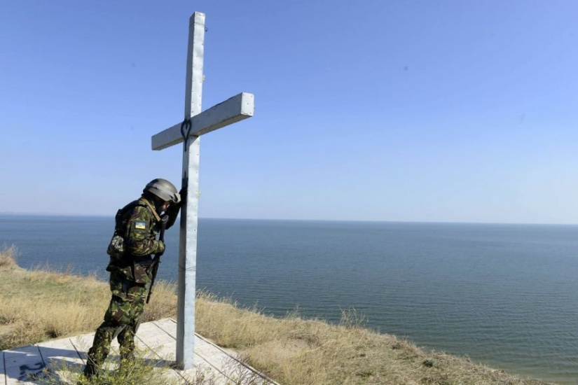 Військові зустрічаються з Богом на війні