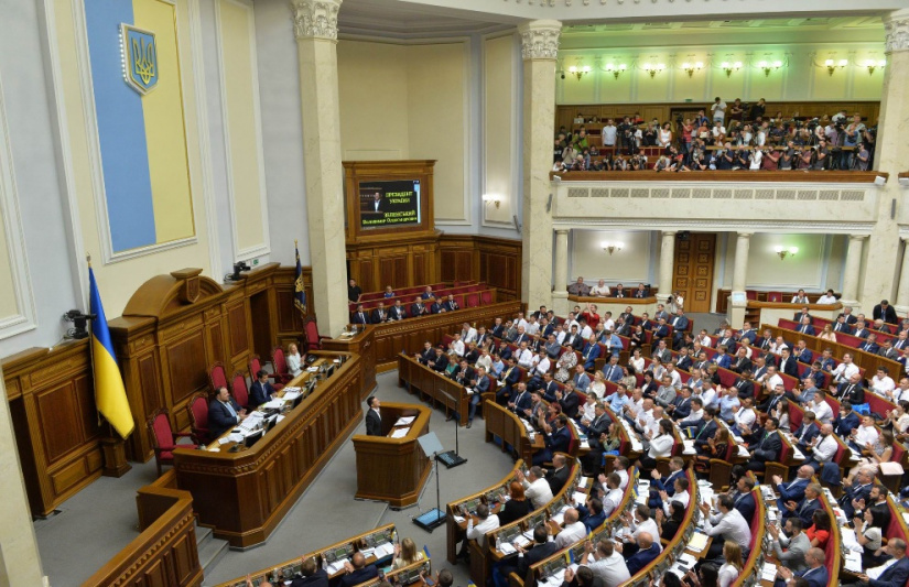 Верховна Рада розгляне антихристиянські та антисімейні законопроєкти